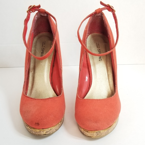 Call It Spring size 7 Peach Wedges - Picture 5 of 8